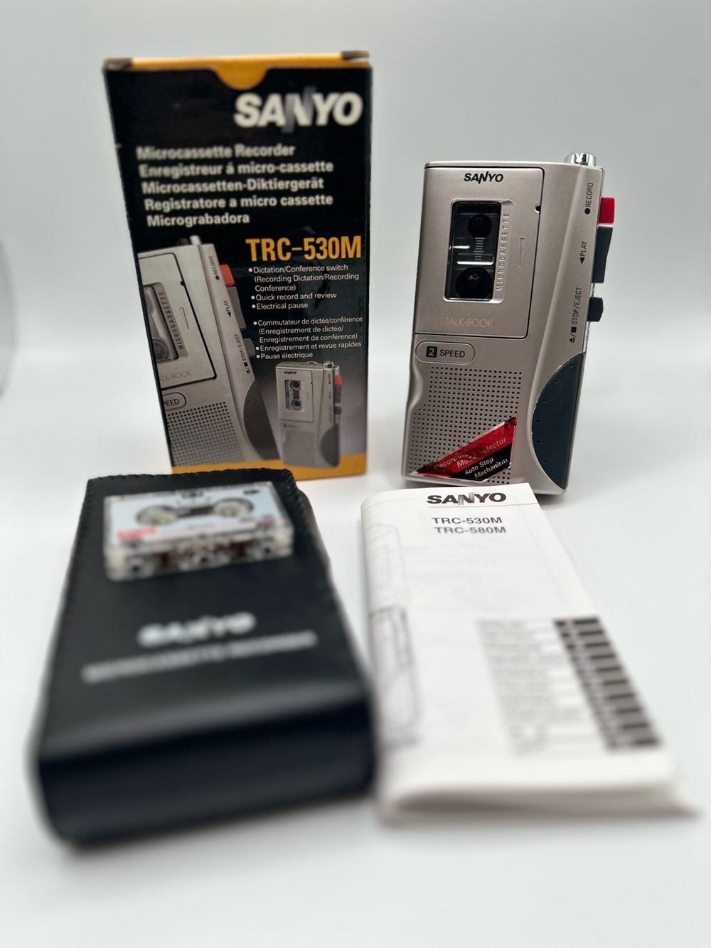 Sanyo TRC-530M MicroCassette Talk Book Voice Recorder Handheld Dictaphone